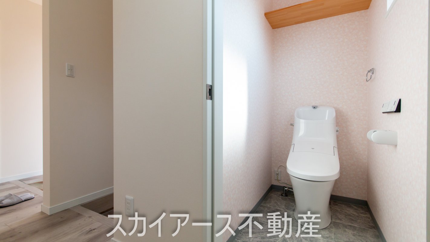 1階　トイレ